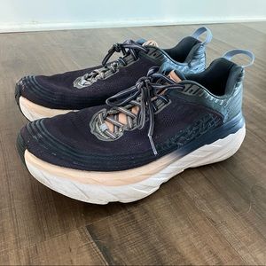 Hoka One One Women’s 9.5 wide Bondi 6